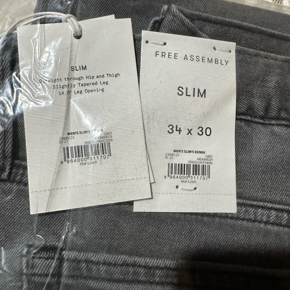 Free Assembly Gray Jean 34 x 30